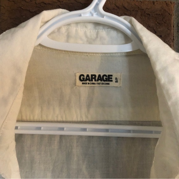 Crop Front Tie Blouse - Picture 3 of 3